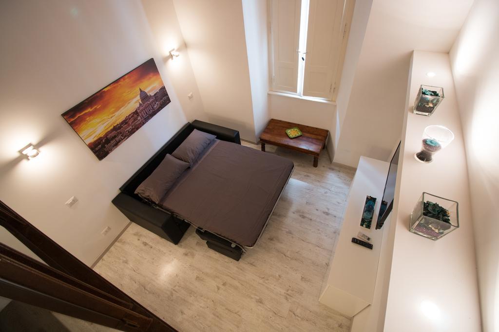 Inner House Rome Bilik gambar
